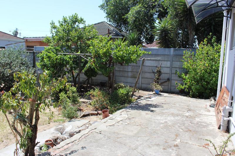 3 Bedroom Property for Sale in Glen Lilly Western Cape